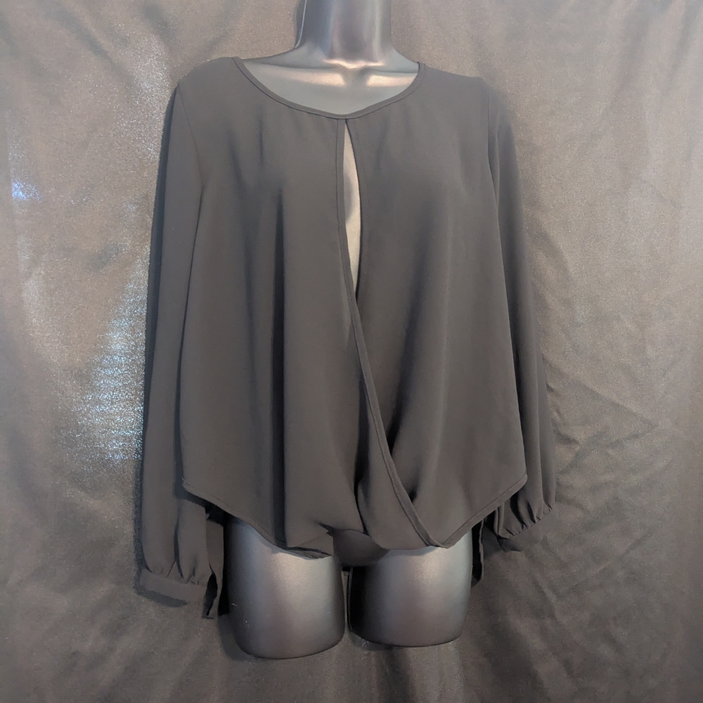 Sans Souci Charcoal Drape Blouse - S